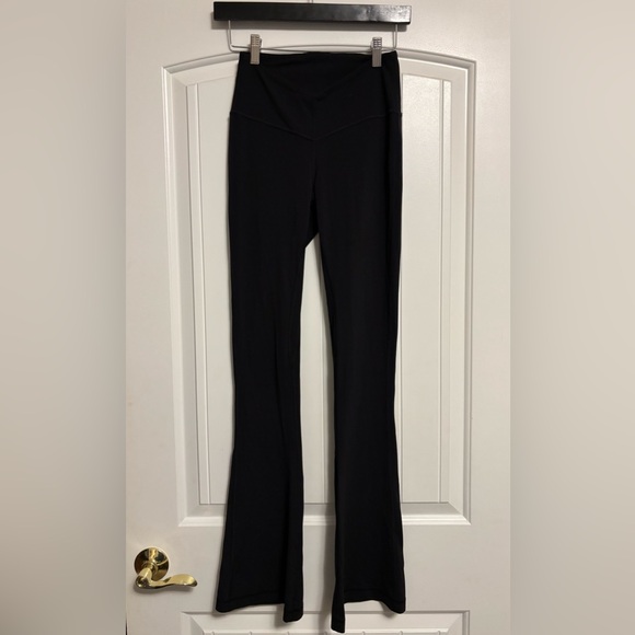 Lululemon Align V-Waist Mini-Flared Pant Size 6 - Picture 4 of 8